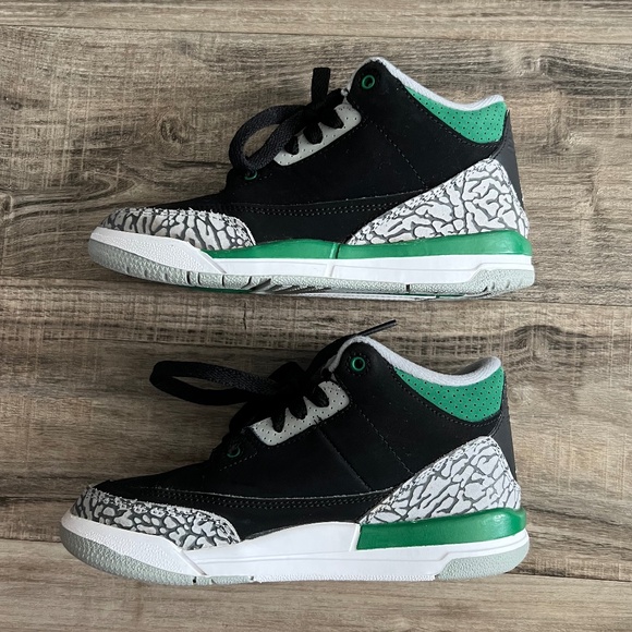 Air Jordan 3 Retro 'Pine Green' Sneakers Kids PS Size 1Y - 429487-030 - Picture 2 of 15